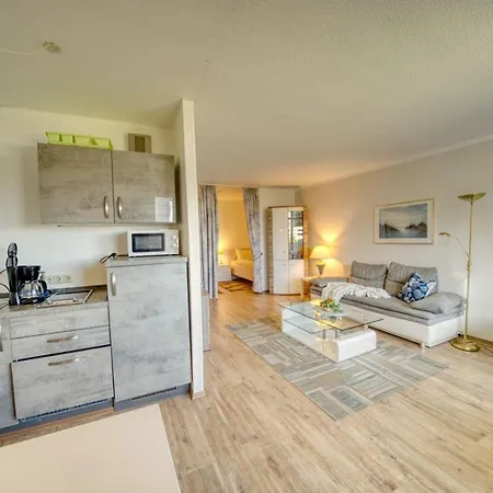 - Haus H, App 0h0408 Apartment *